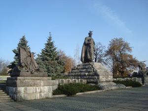 Памятник Б. Хмельницкому г. Черкассы